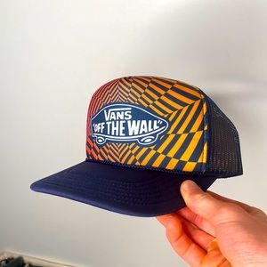 Vans kids trucker hat